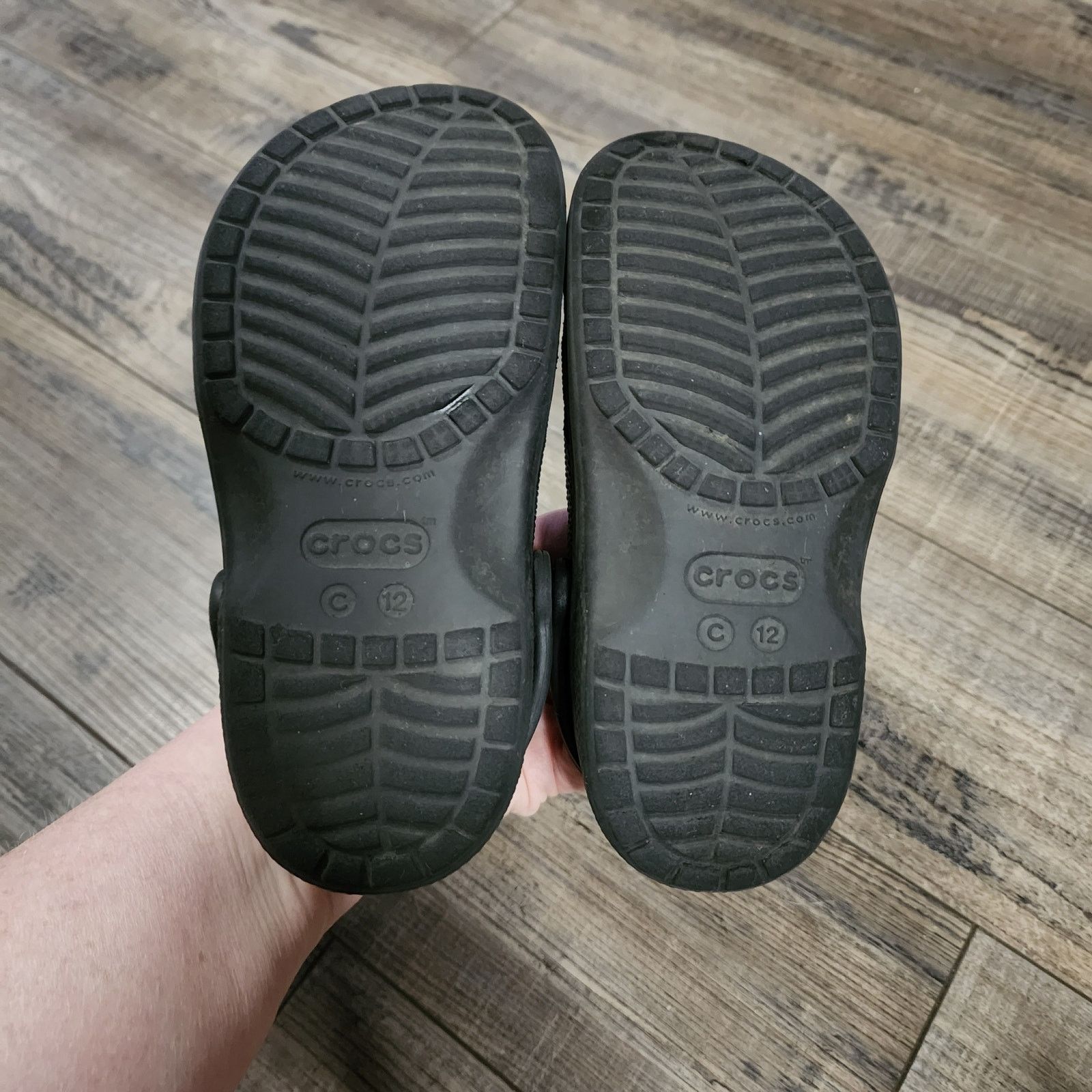 Crocs Black Crocs children kids size C12 sandals shoes Bx 39 Size US 12 / EU 45 - 7 Thumbnail
