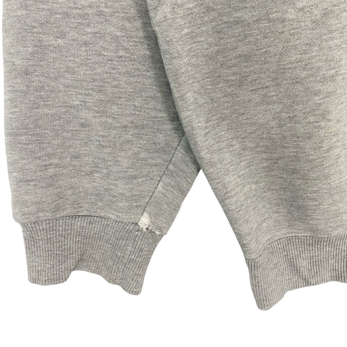 Other Vintage Marie Claire Sweatshirt Crewneck Grey Big Logo Size US M / EU 48-50 / 2 - 5 Thumbnail