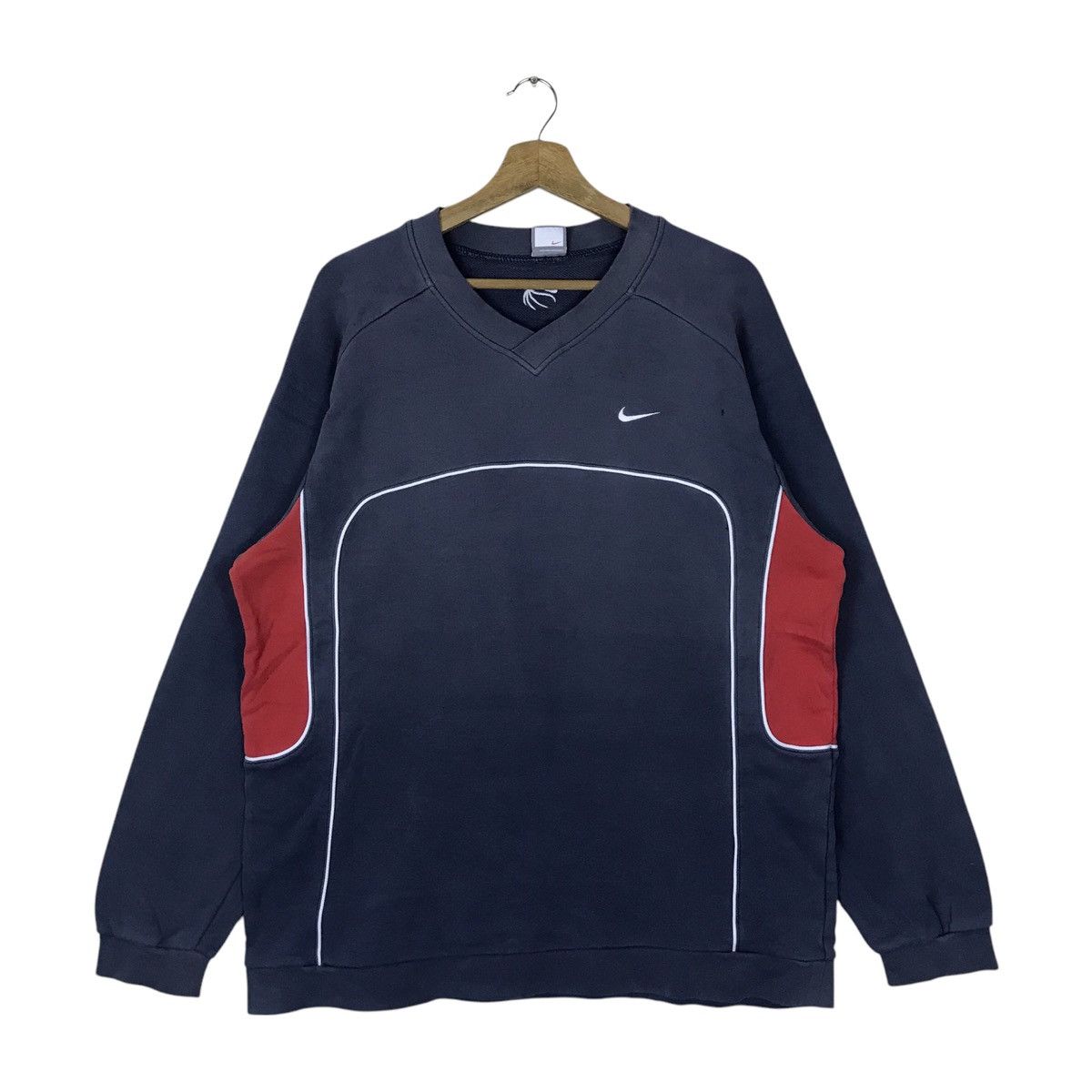 Nike Vintage Nike Two Tone Pullover Jumper Sweatshirt Size US L / EU 52-54 / 3 - 1 Thumbnail