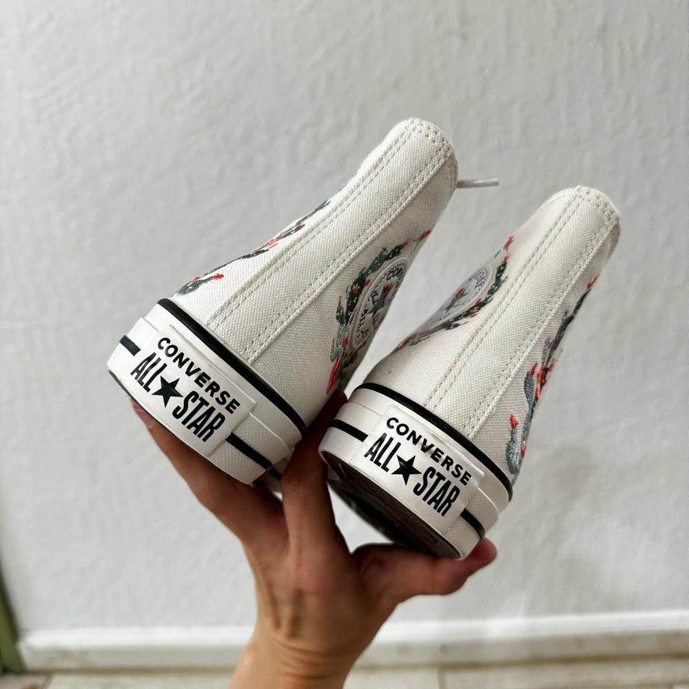 Converse Converse All Star High Top Floral Sneakers - Size 6 Women's Size US 6 / IT 36 - 7 Thumbnail