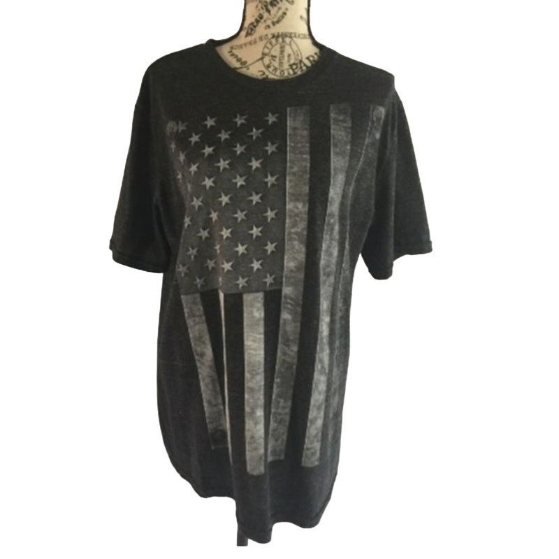 Apt. 9 Apt. 9 Men's Size XL Shirt Patriotic US Flag Graphic Size US XL / EU 56 / 4 - 6 Thumbnail