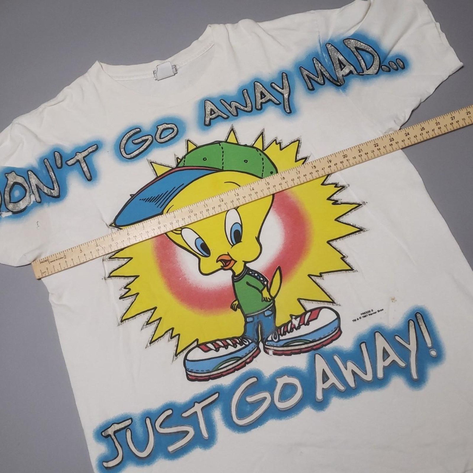 Vintage 1997 Looney Tunes All Over Print Tweety Bird T Shirt Mens XL Size US XL / EU 56 / 4 - 7 Thumbnail