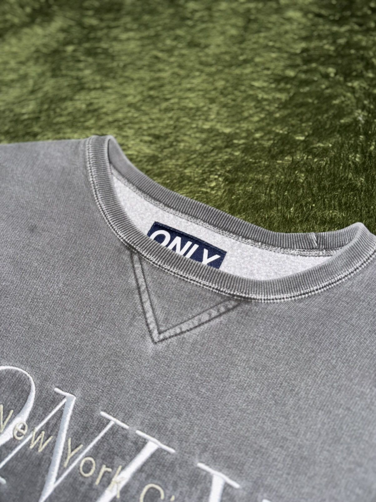 Only NY [M] ONLY NY Made in Canada Garment Dyed Sweatshirt Size US M / EU 48-50 / 2 - 3 Thumbnail
