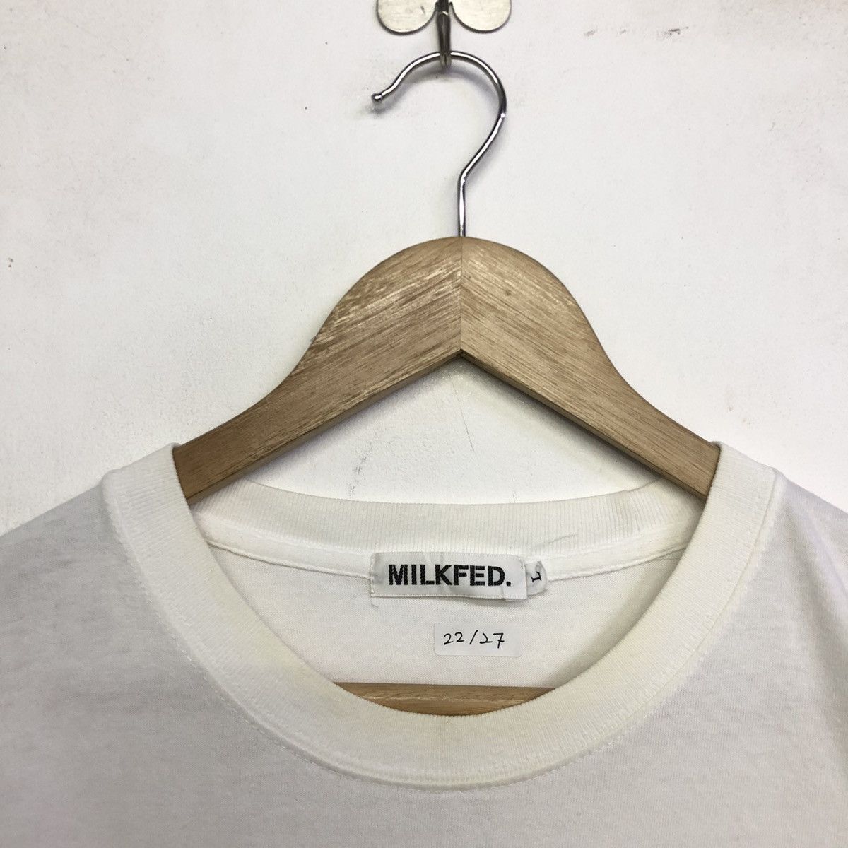 One Piece MILKFED X ONE PIECE NAMI COLLAB TSHIRT Size US L / EU 52-54 / 3 - 6 Thumbnail