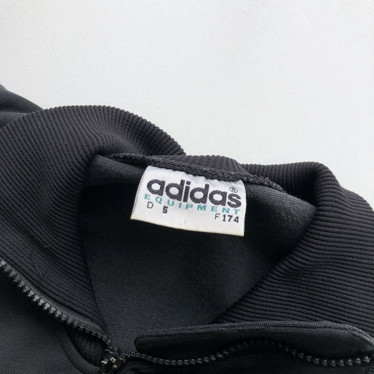 Adidas × Vintage Adidas Equipment 80’s 1/4 Half Zip Vintage Sweater Black Size US M / EU 48-50 / 2 - 8 Thumbnail
