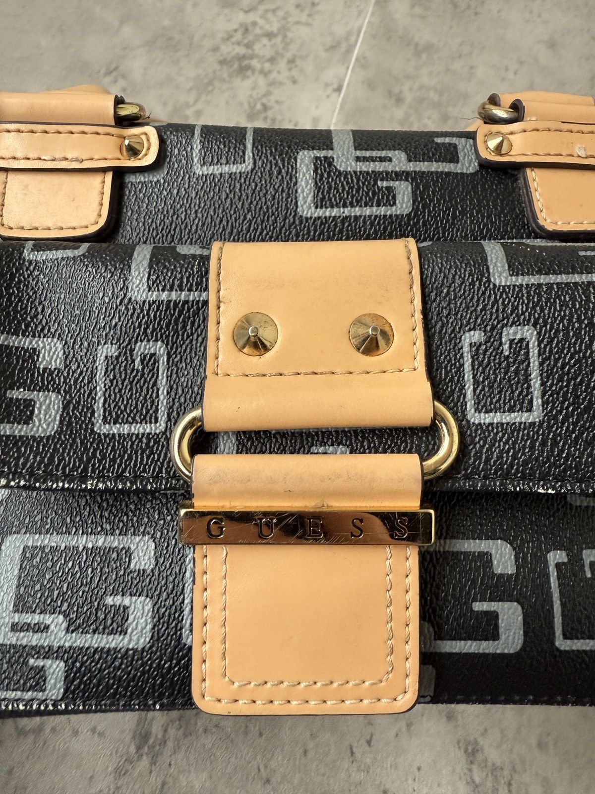 Guess VINTAGE SHOULDER BAG GUESS MONOGRAM 2000’s Size ONE SIZE - 7 Thumbnail