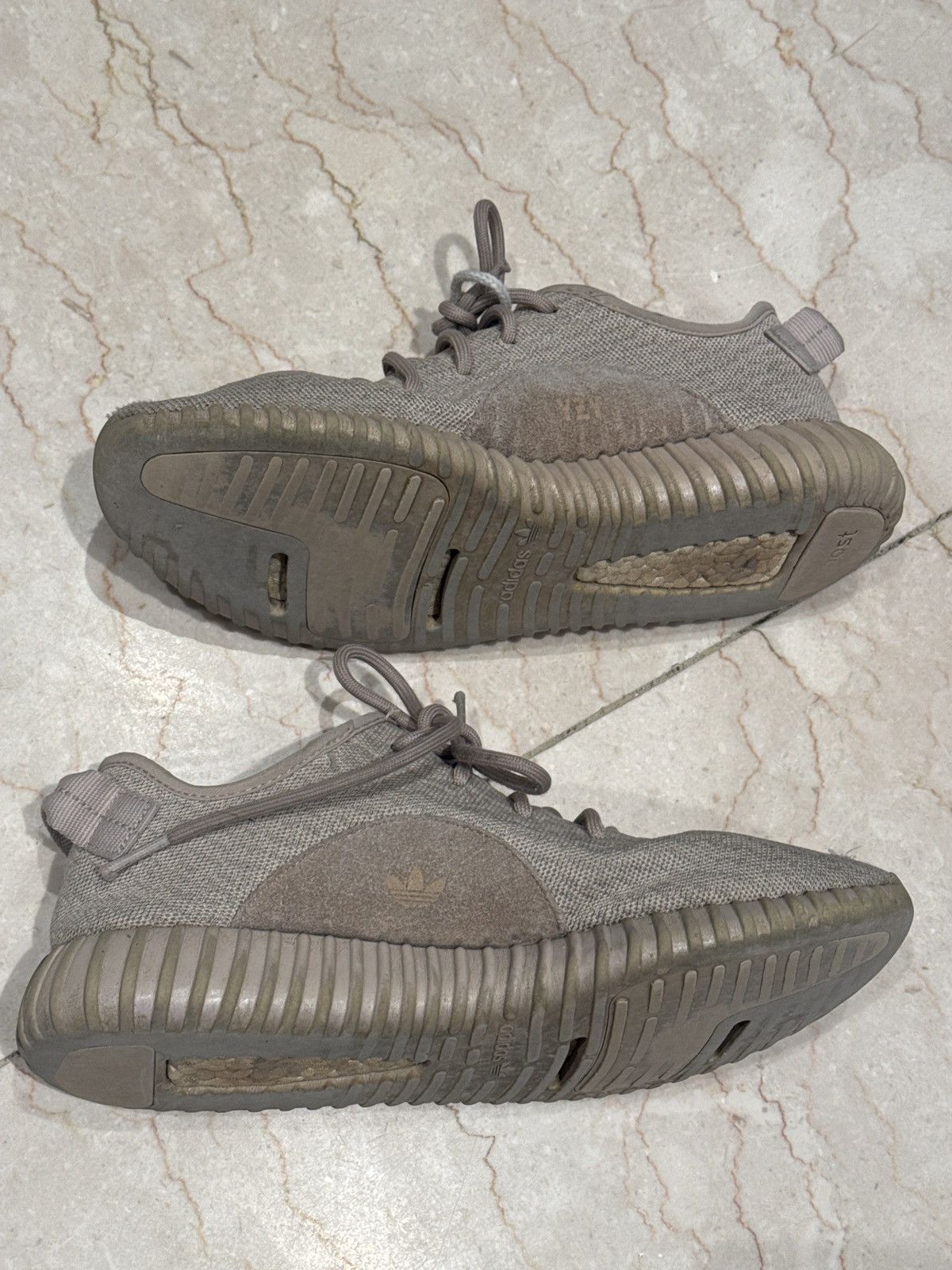 Yeezy Yeezy 350 Oxford Tan Size US 10 / EU 43 - 3 Thumbnail