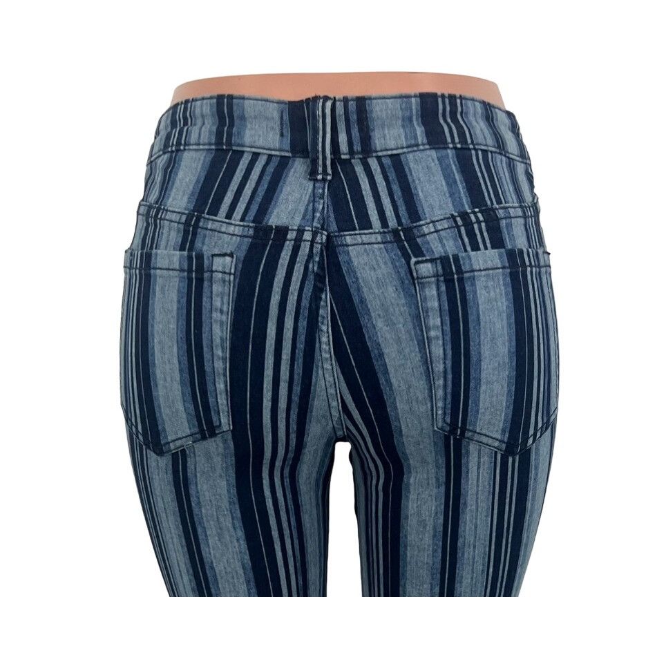 Free People NWT RARE Free People Frayed Hem Super Flare Bell Bottom Jean Size 31" - 7 Thumbnail