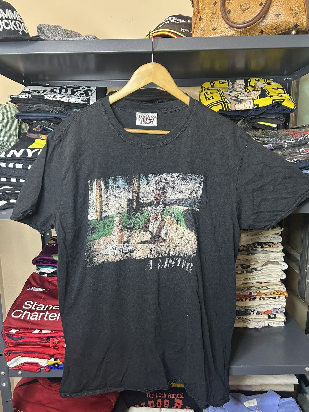 Other Looney Tunes A-List Vintage Graphic Tee Black Size US XL / EU 56 / 4 - 1 Thumbnail