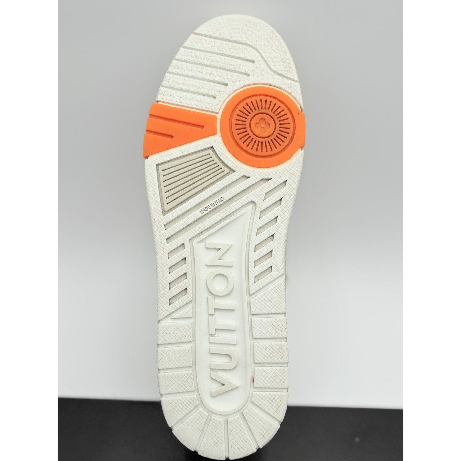 Louis Vuitton Louis Vuitton Trainer High Top ' Grey ' | GREAT COND! Size US 11 / EU 44 - 7 Thumbnail