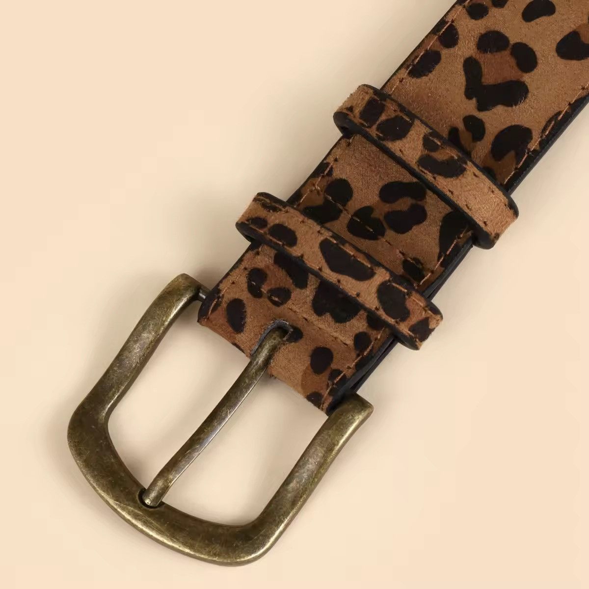Japanese Brand 2000s leopard cheetah print belt Size 32 - 6 Thumbnail