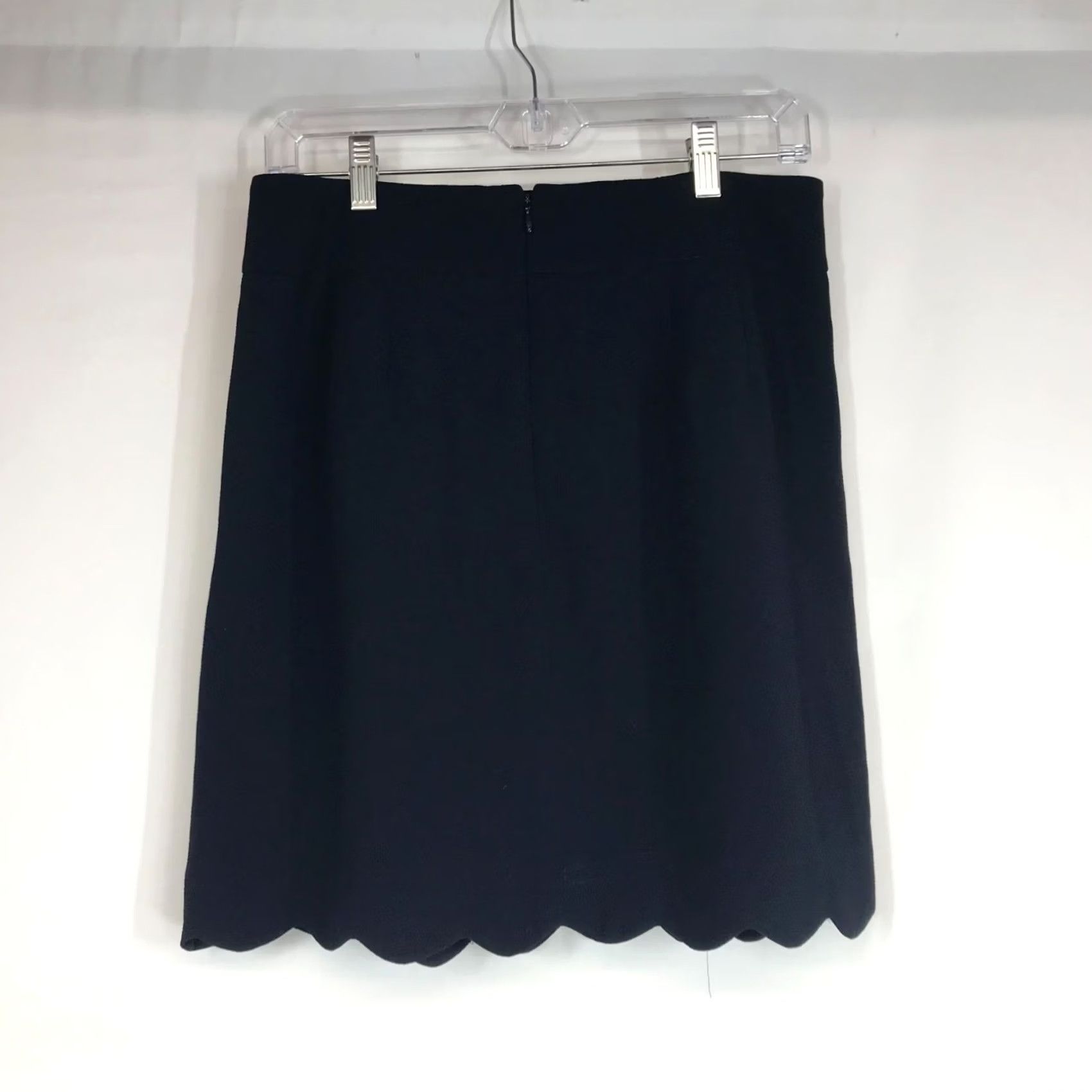 Loft LOFT - WOMEN'S 6 -NAVY 100% POLYESTER SCALLOP HEM SKIRT W/ POCKETS Size 28" / US 6 / IT 42 - 4 Thumbnail