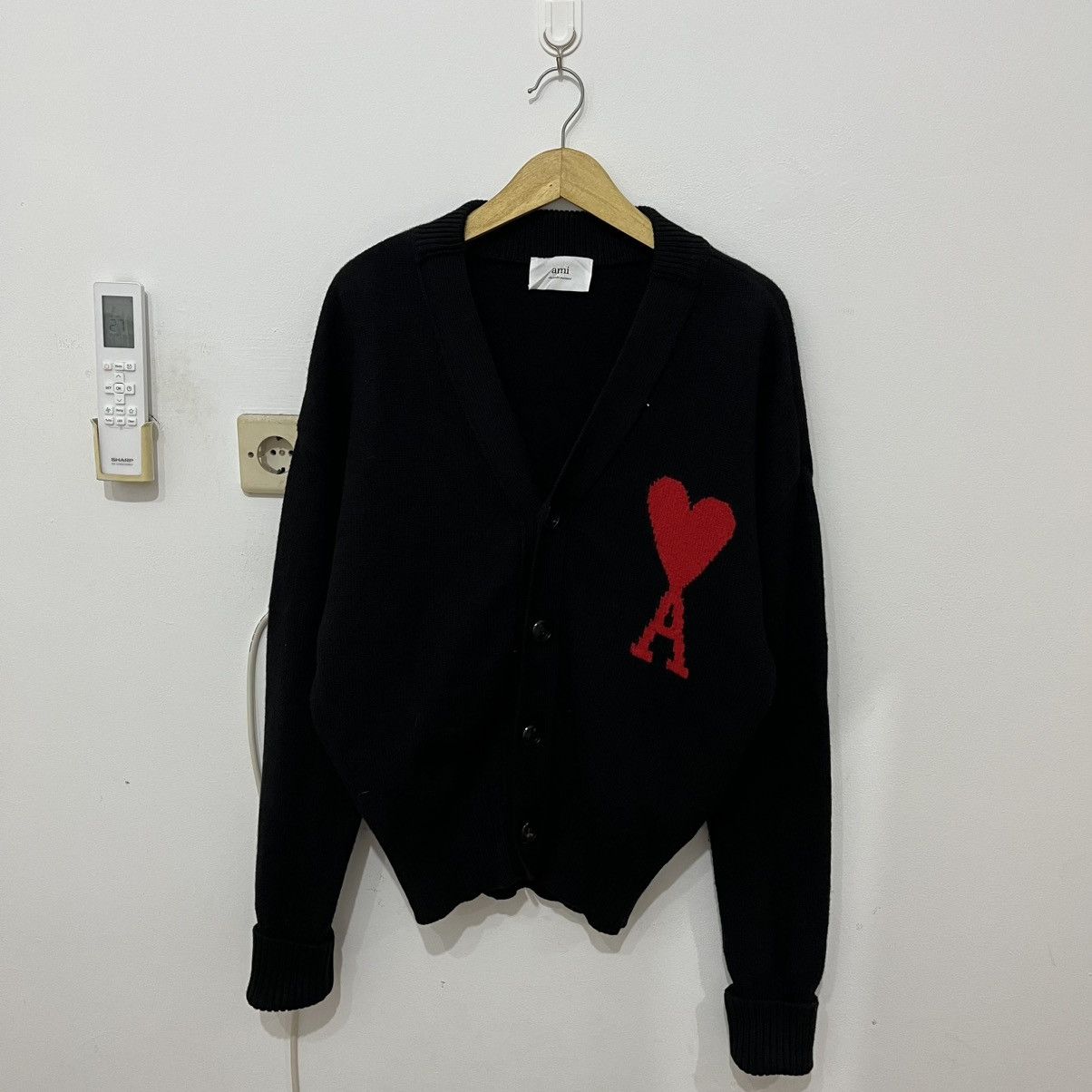 AMI AMI Paris Red De Coeur Cardigan Size US M / EU 48-50 / 2 - 1 Thumbnail