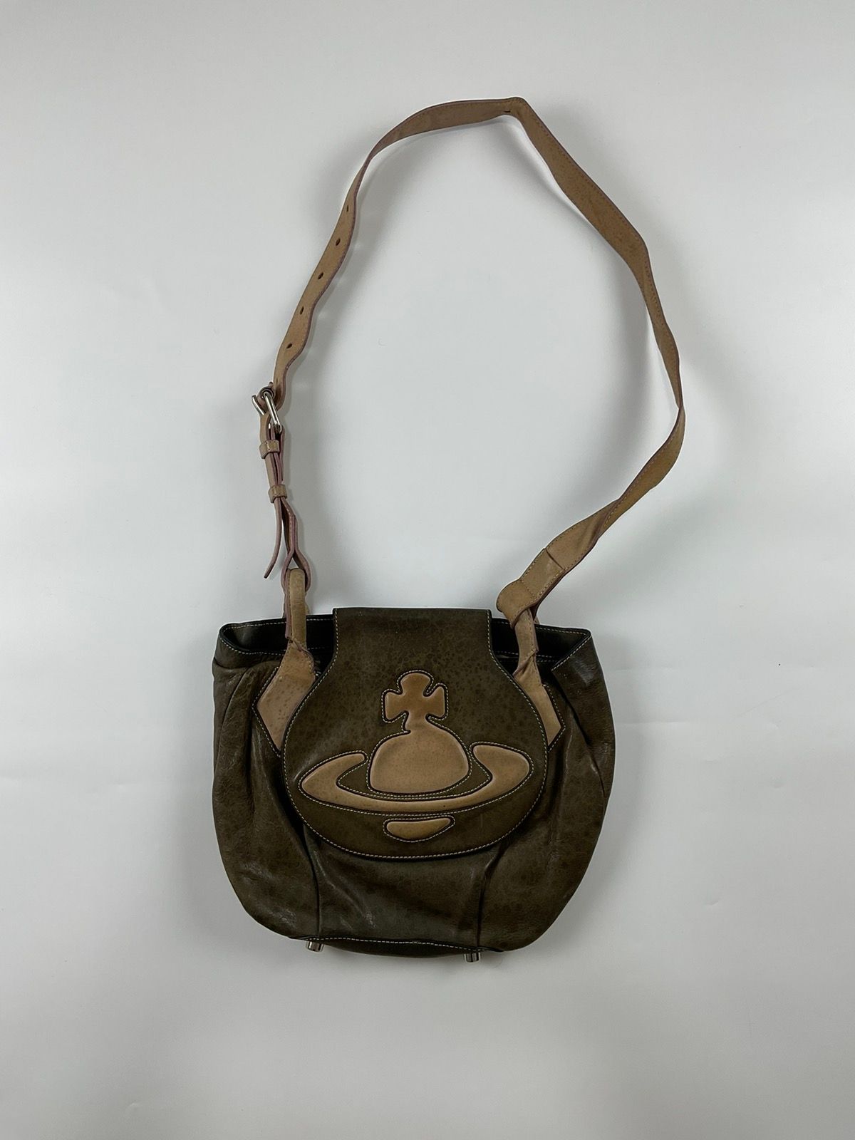 Pre-owned Vivienne Westwood Orb Leather Sling Bag In Brown