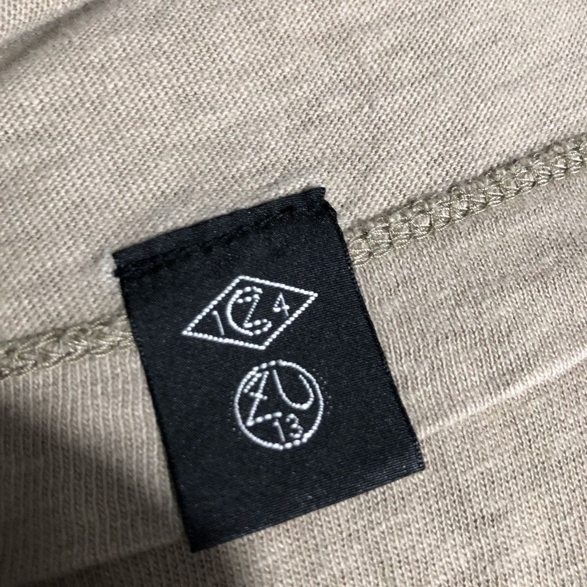 CABANE de ZUCCa × Japanese Brand × Zucca ZUCCA ISSEY MIYAKE BLANK TSHIRT BROWN Size US L / EU 52-54 / 3 - 6 Thumbnail