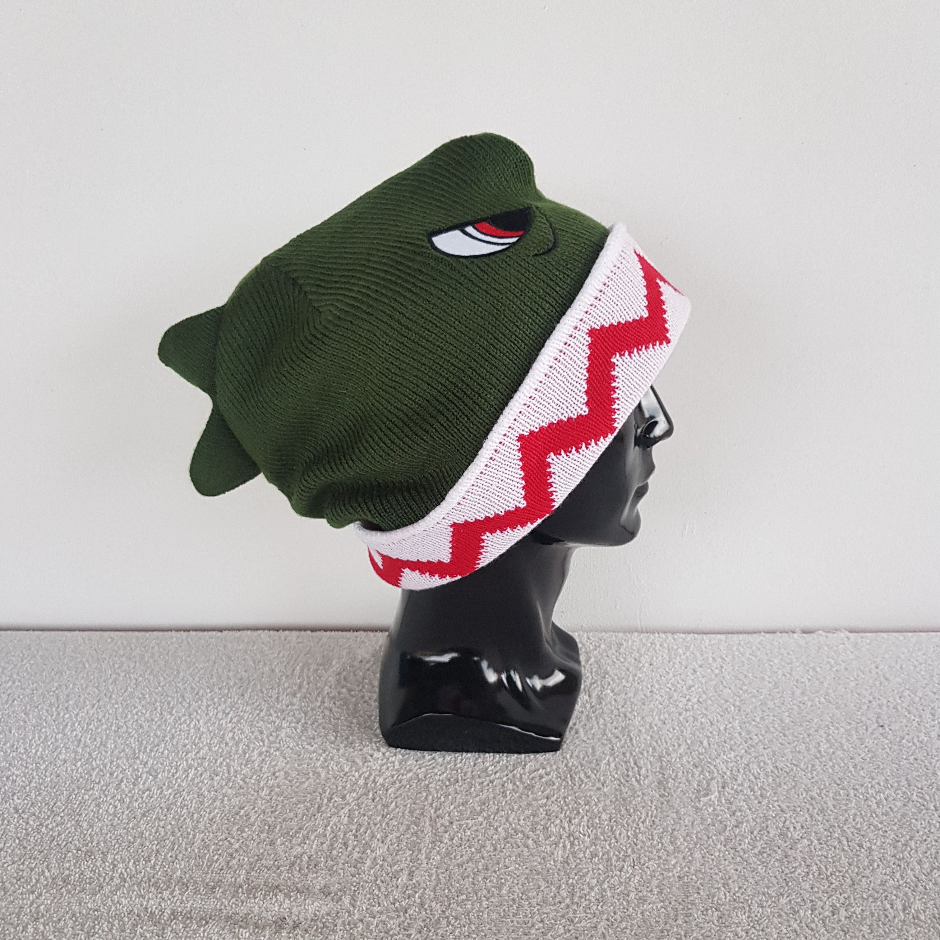 Universal Studios Vintage Jurasic Park Beanie Dinasour Funny Snow Caps Hat. Size ONE SIZE - 3 Thumbnail