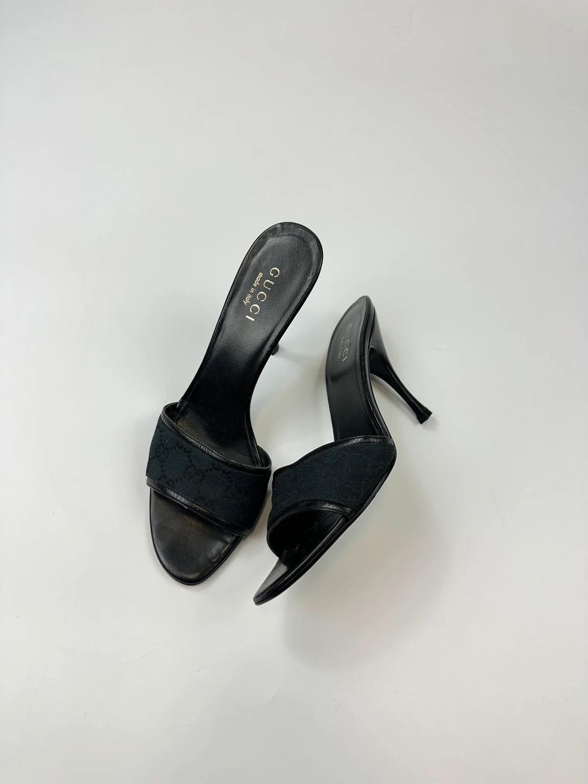 Gucci Gucci 00’s Black Canvas Monogram Heels Pumps Mules Size US 8.5 / IT 38.5 - 1 Thumbnail