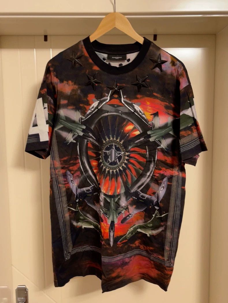 Givenchy Givenchy Classic plane head star T-shirt purchased in the Size US XS / EU 42 / 0 - 1 Thumbnail