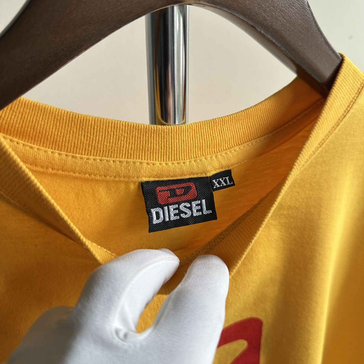 Diesel × Vintage VINTAGE 90s DIESEL BIG LOGO TEE Size US XL / EU 56 / 4 - 8 Thumbnail