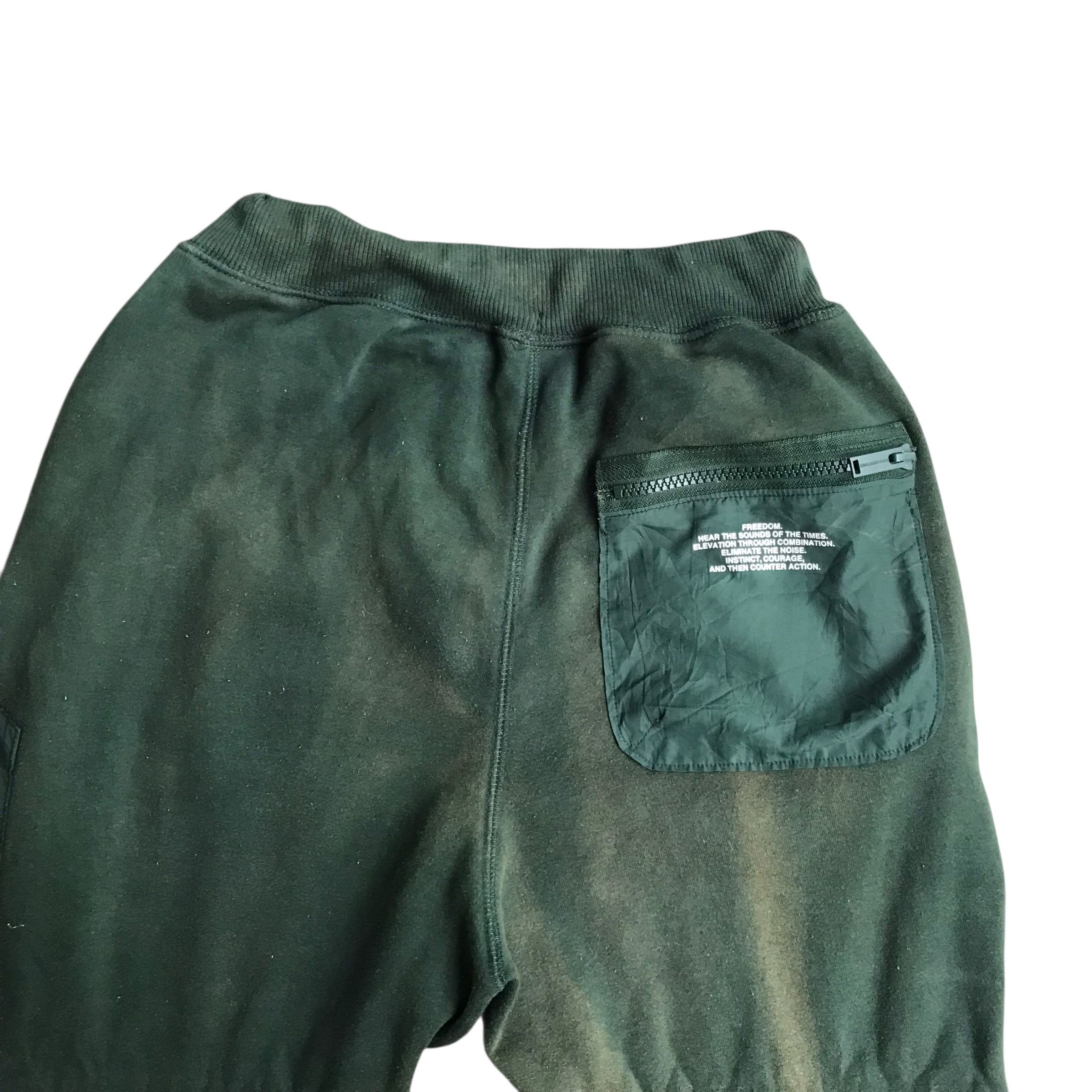 Undercover Rare GU x Undercover Jogger pants Sun faded -Size 26 to 27 Size US 26 / EU 42 - 8 Thumbnail