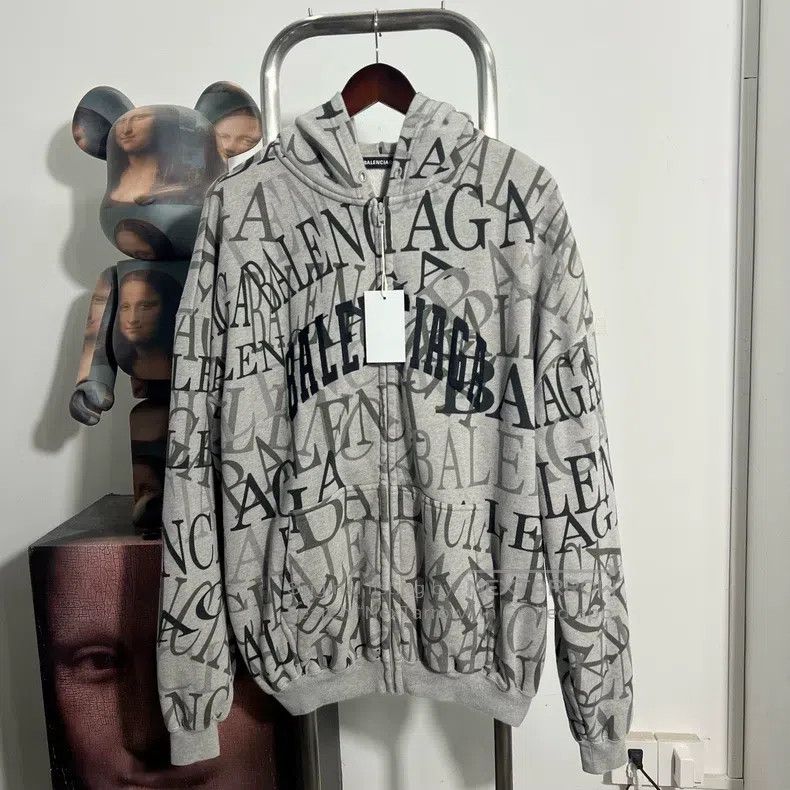 Balenciaga Balenciaga Embroidered graffiti logo jacket Size US S / EU 44-46 / 1 - 1 Thumbnail
