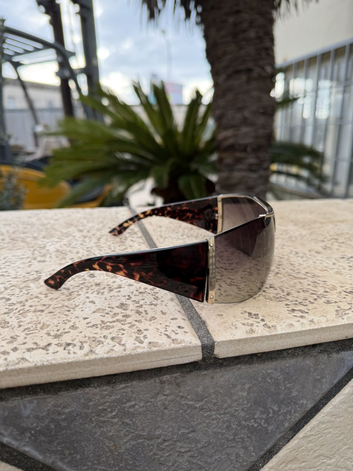 Yves Saint Laurent Yves Saint Laurent Sunglasses YSL 6144/S Size ONE SIZE - 2 Thumbnail