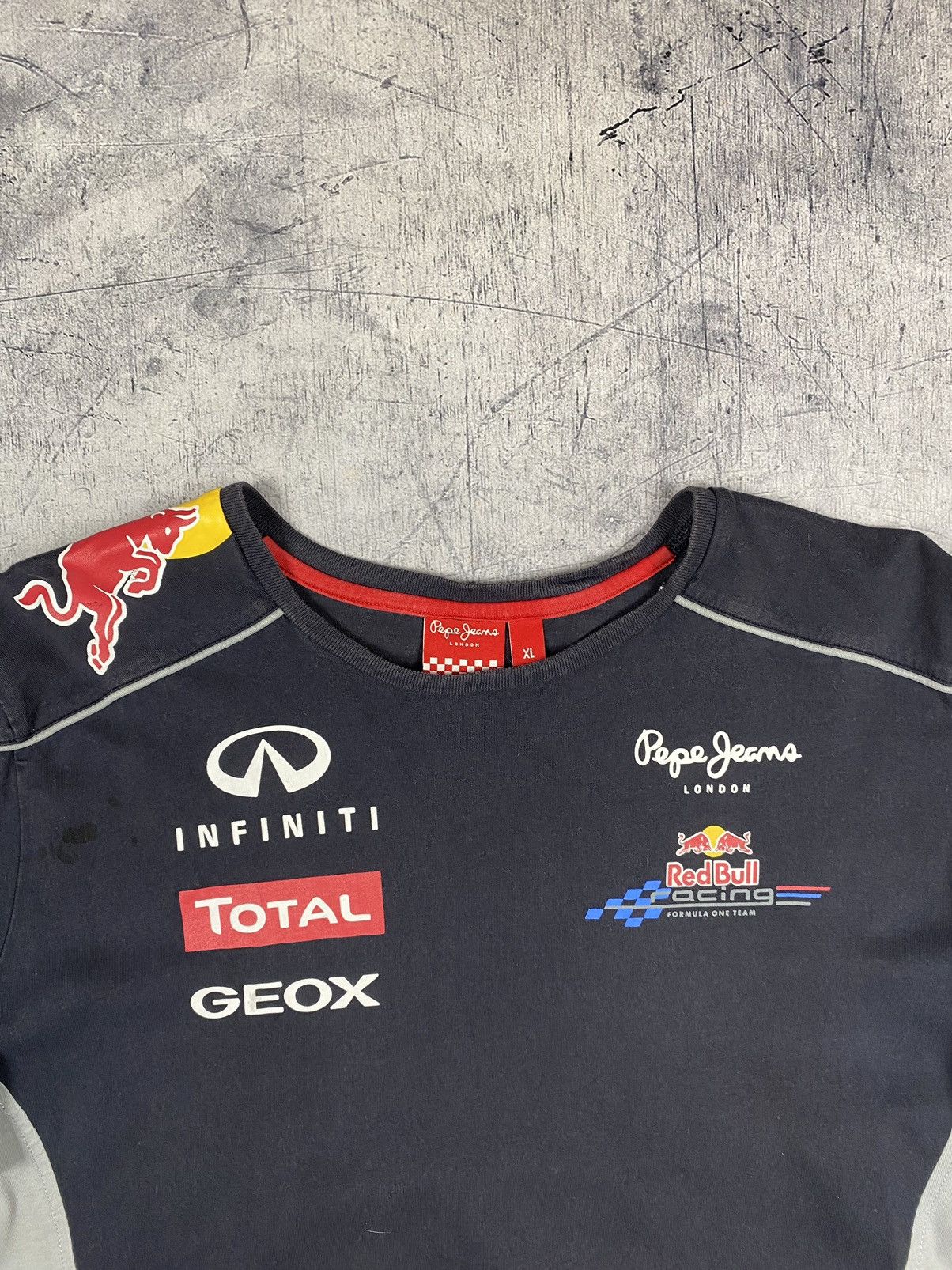 Pepe Jeans × Red Bull Pepe Jeans Red Bull Racing Infinity Pirelli Tee T Shirt Size US XL / EU 56 / 4 - 5 Thumbnail