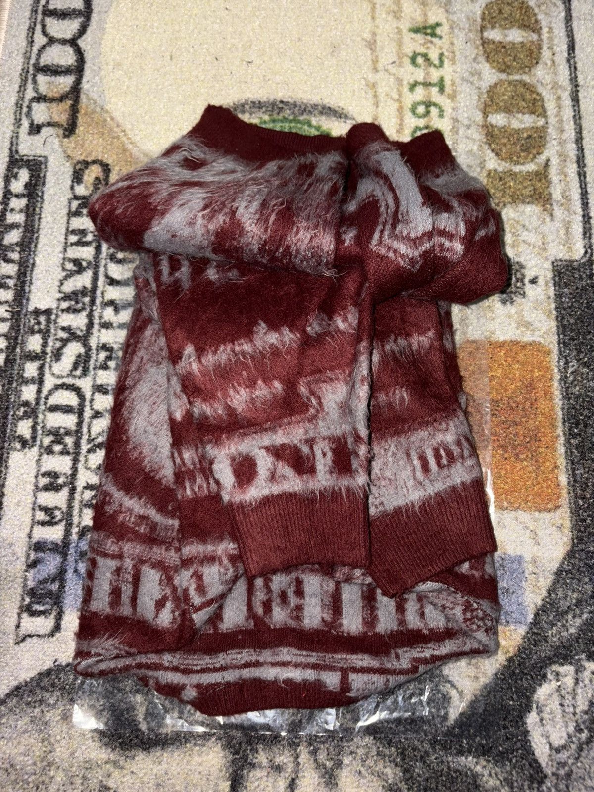 Supreme Supreme Money Sweater Burgundy Size US M / EU 48-50 / 2 - 3 Thumbnail