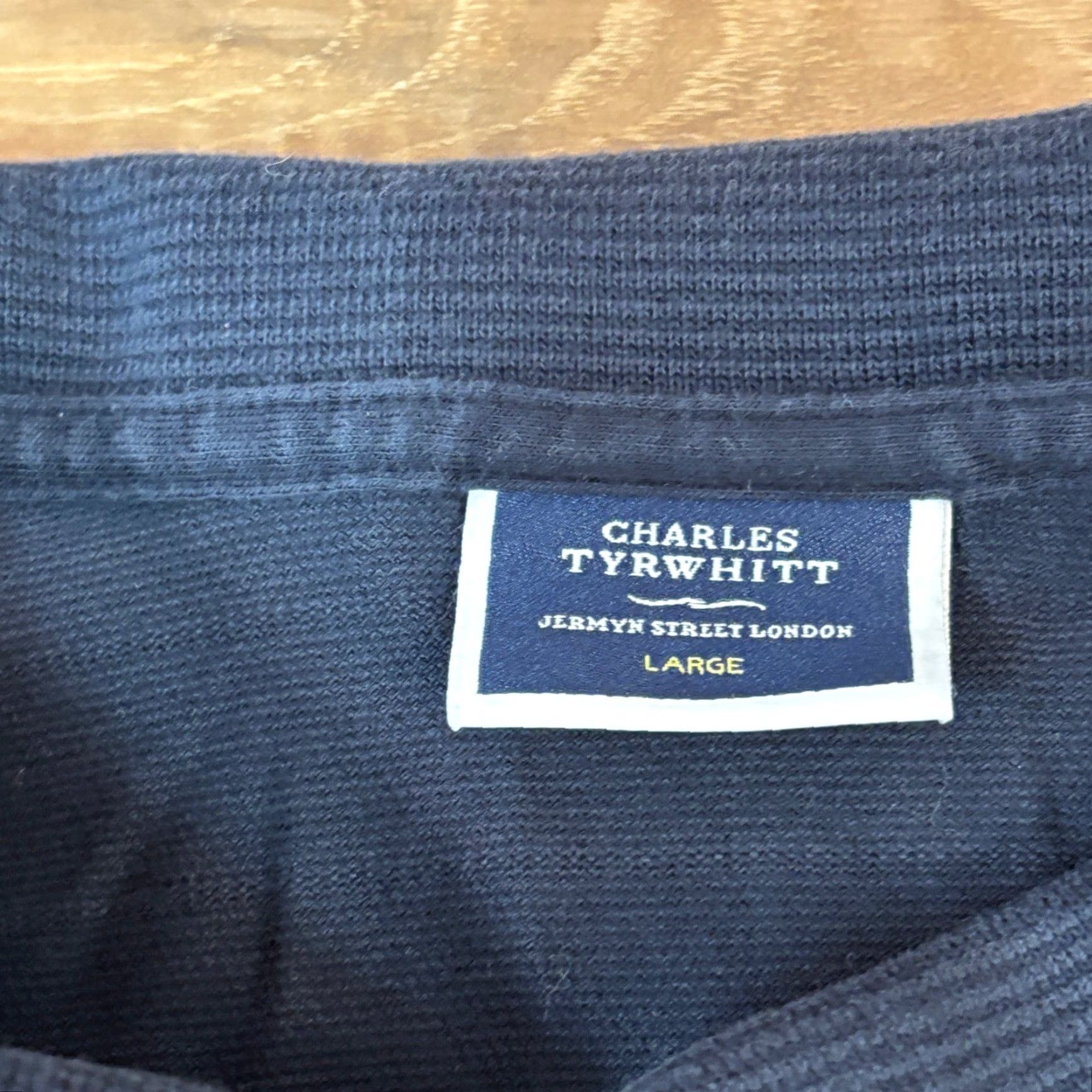 Charles Tyrwhitt Charles Tyrwhitt Polo Shirt Mens Large Blue Short Sleeve 1/4 Zip Casual Size US L / EU 52-54 / 3 - 3 Thumbnail