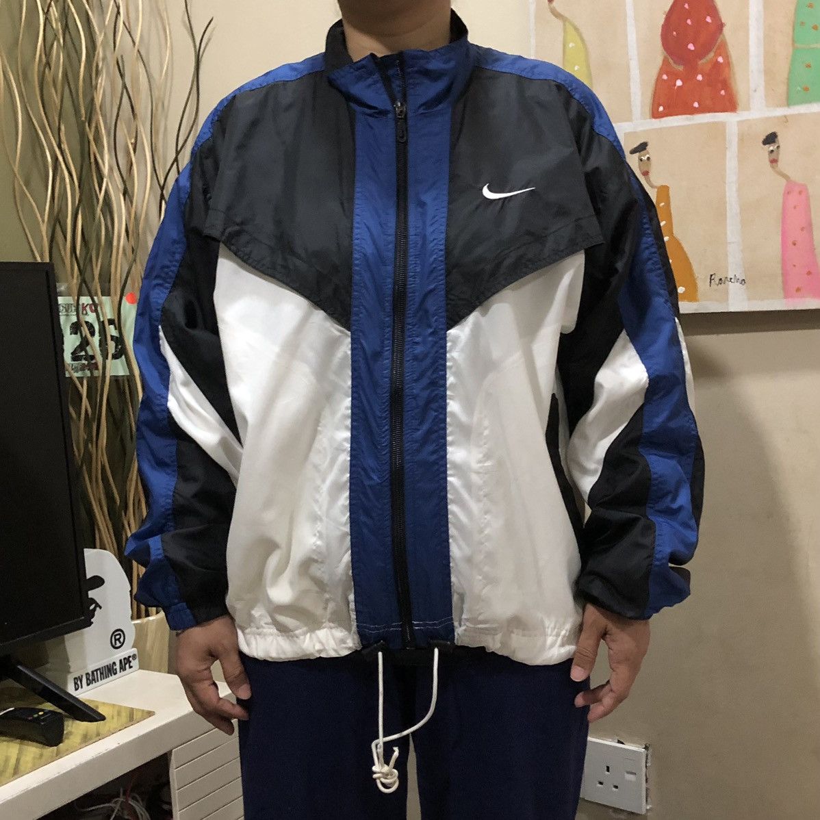 Nike Vintage 90s NIKE Swoosh Windbreaker Women Jacket Size M / US 6-8 / IT 42-44 - 4 Thumbnail