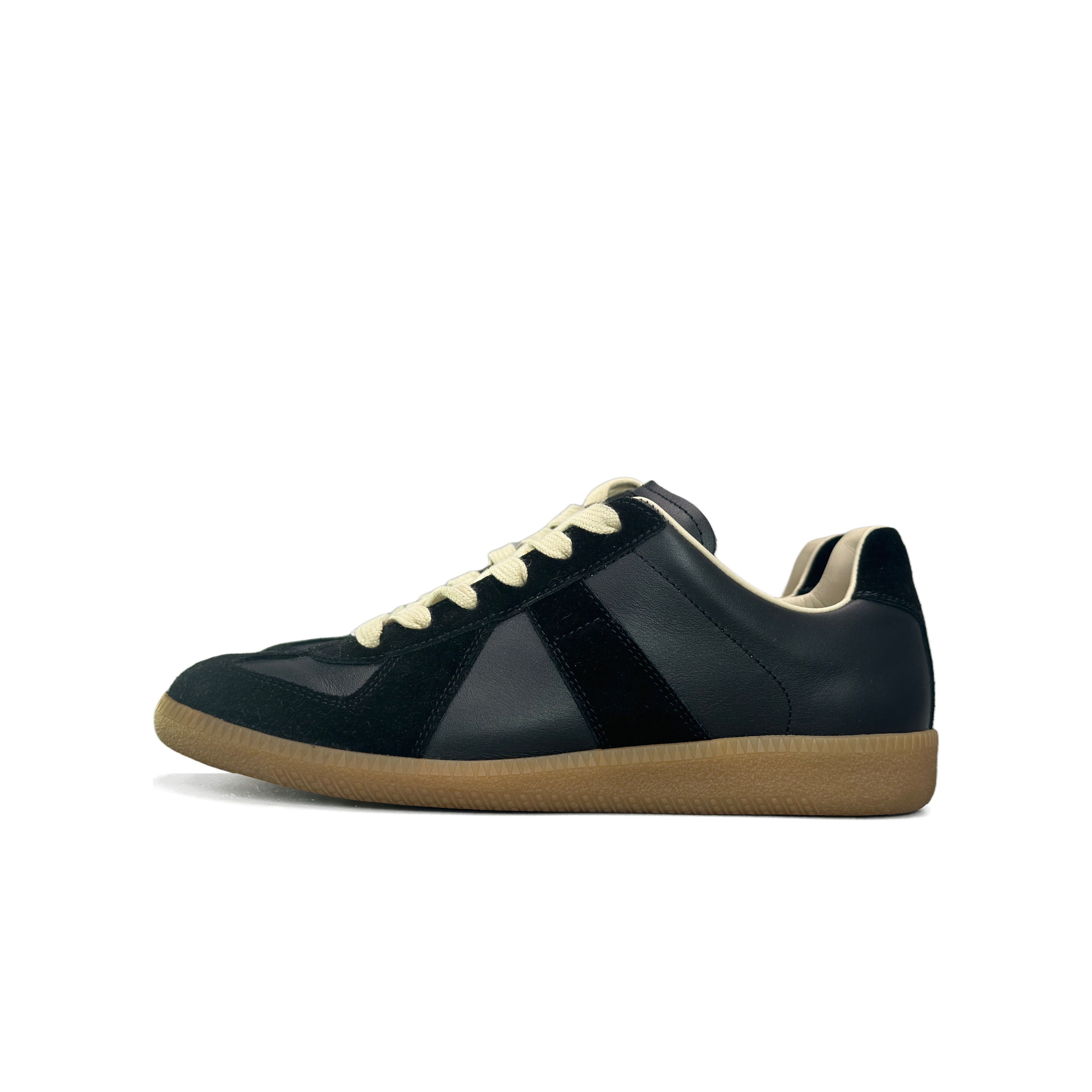Maison Margiela Maison Margiela Replica Low-Top Sneakers Size 38 Size US 8 / IT 38 - 1 Thumbnail
