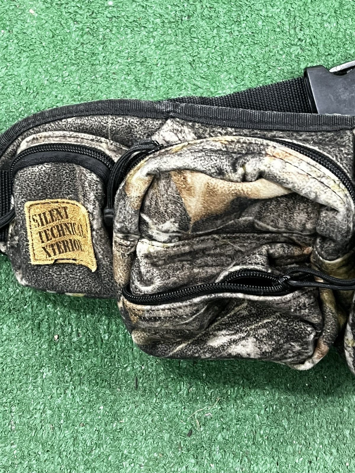 Vintage Vintage Stearns Mad Dog Gear Camo Waist Bag Size ONE SIZE - 3 Thumbnail