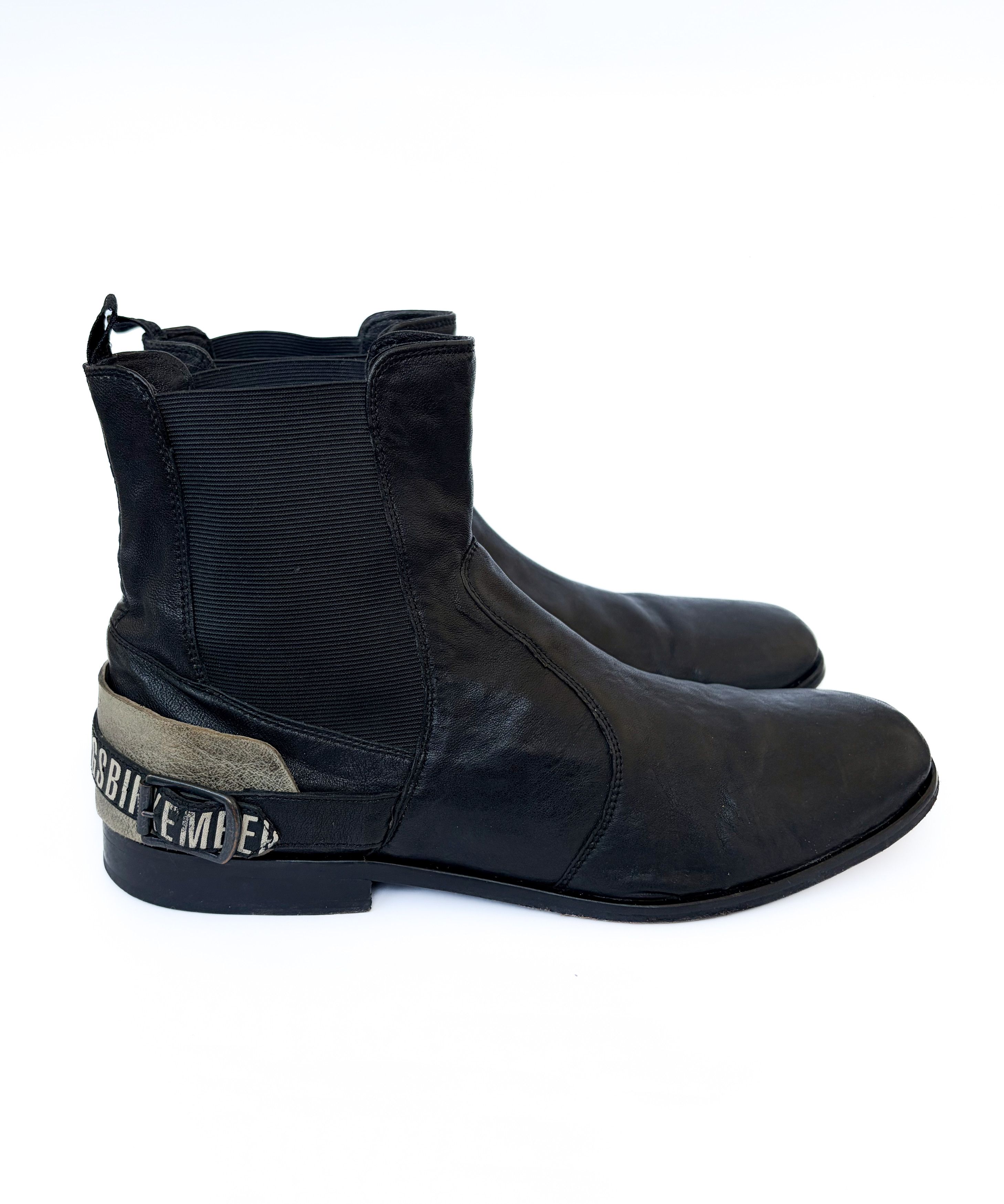 Dirk Bikkembergs DIRK BIKKEMBERGS Boots Chelsea Black Leather Vintage 45 Size US 12 / EU 45 - 1 Thumbnail