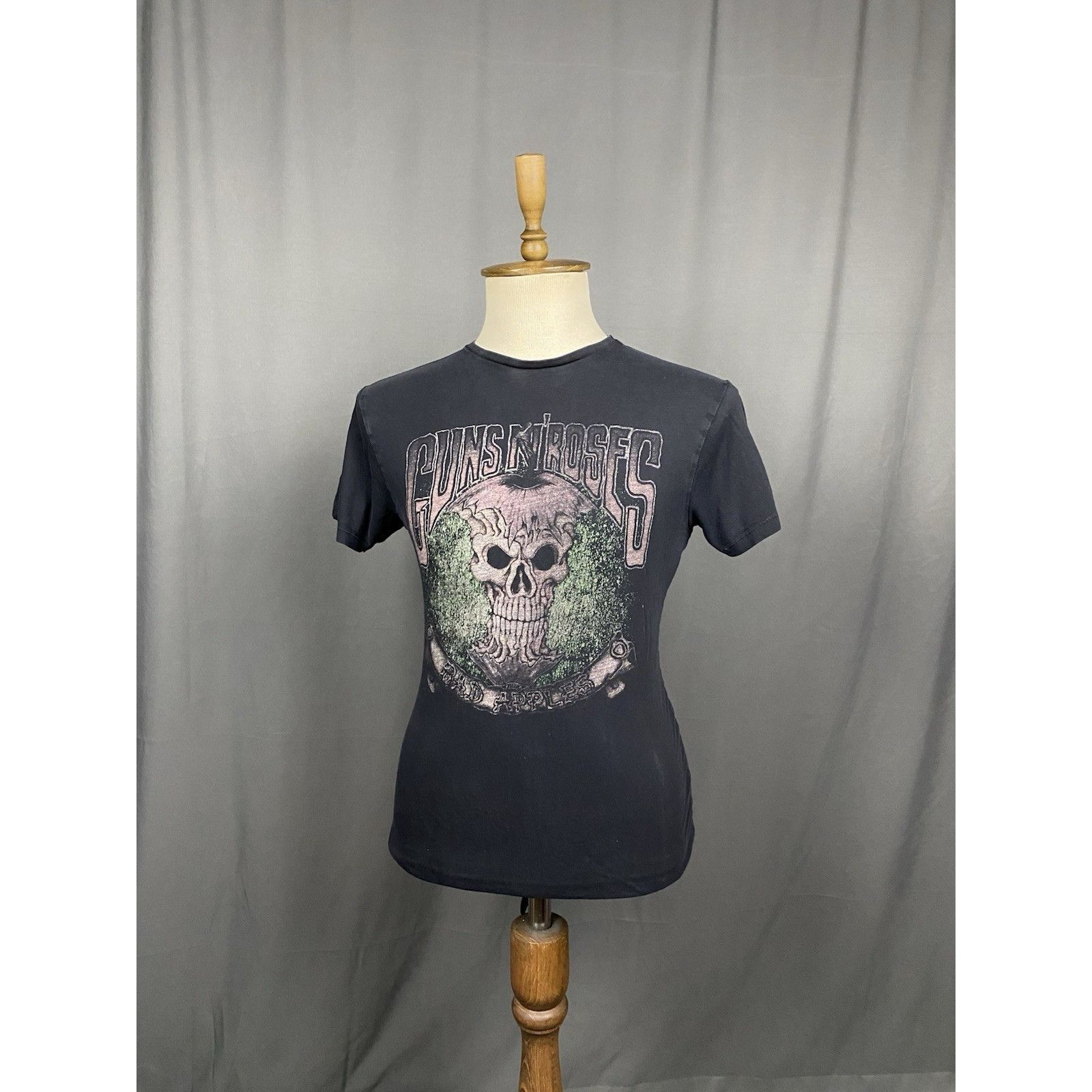 Guns N' Roses Guns n'Roses Vintage Men's Black T-Shirt Size M Size US M / EU 48-50 / 2 - 2 Thumbnail
