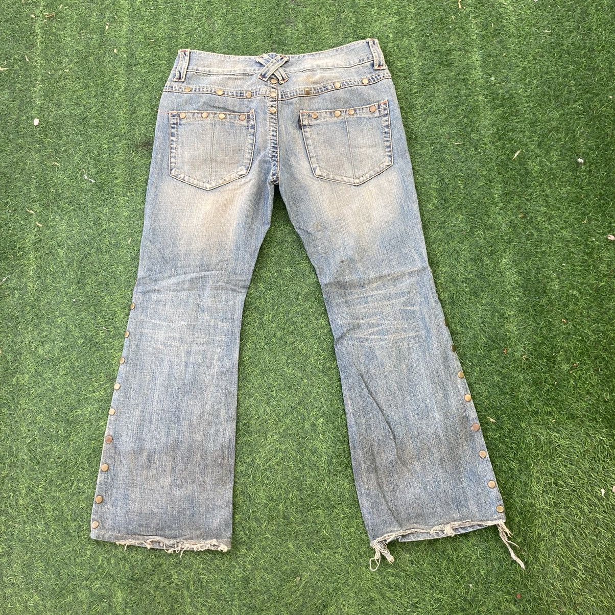 Vanquish VANQUISH BOOTCUT RIPED STYLE JEANS Size US 34 / EU 50 - 2 Thumbnail