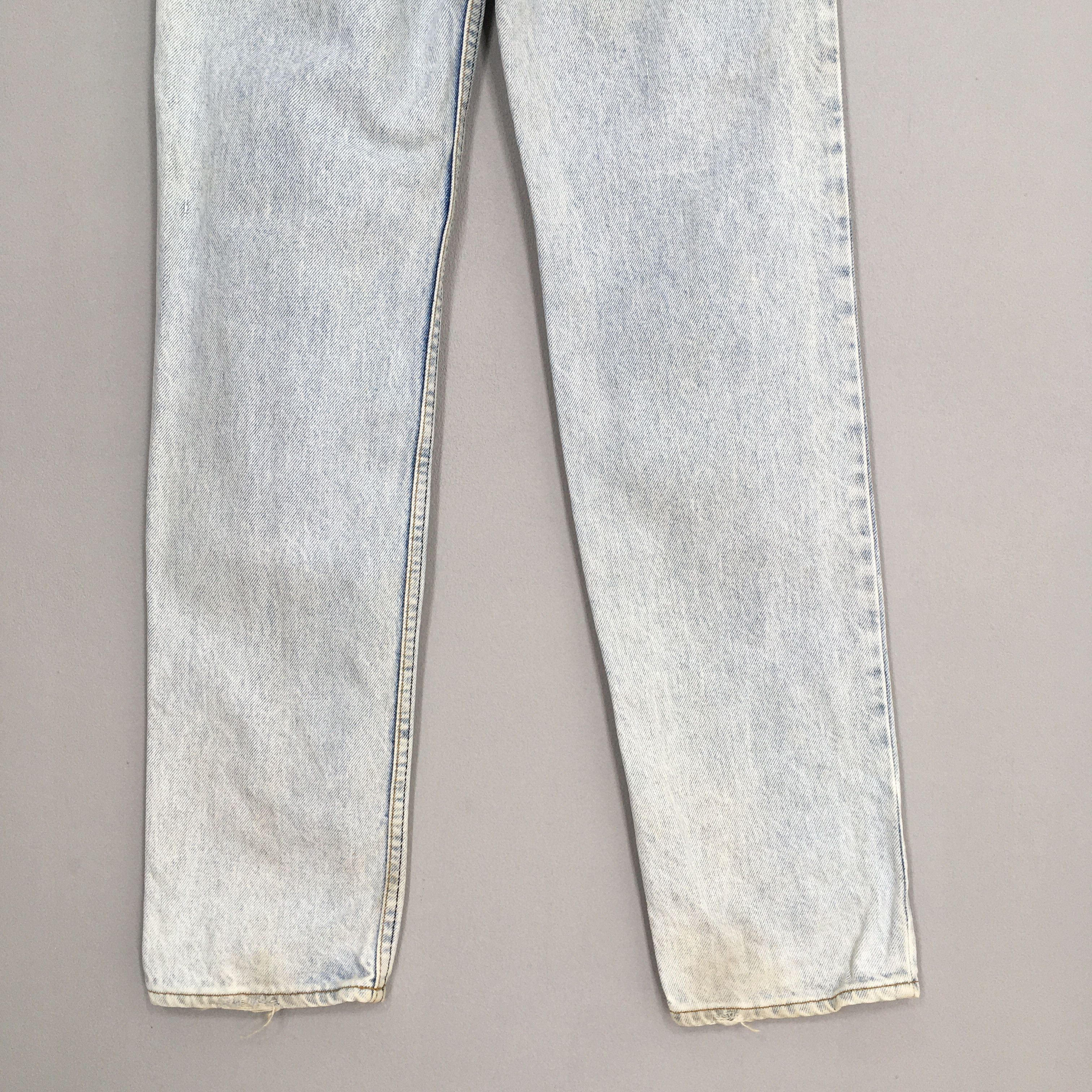 Levi's Size 29x32 Vintage Levi's 505 Pale Blue Slim Fit Jeans S178 Size US 29 - 12 Thumbnail