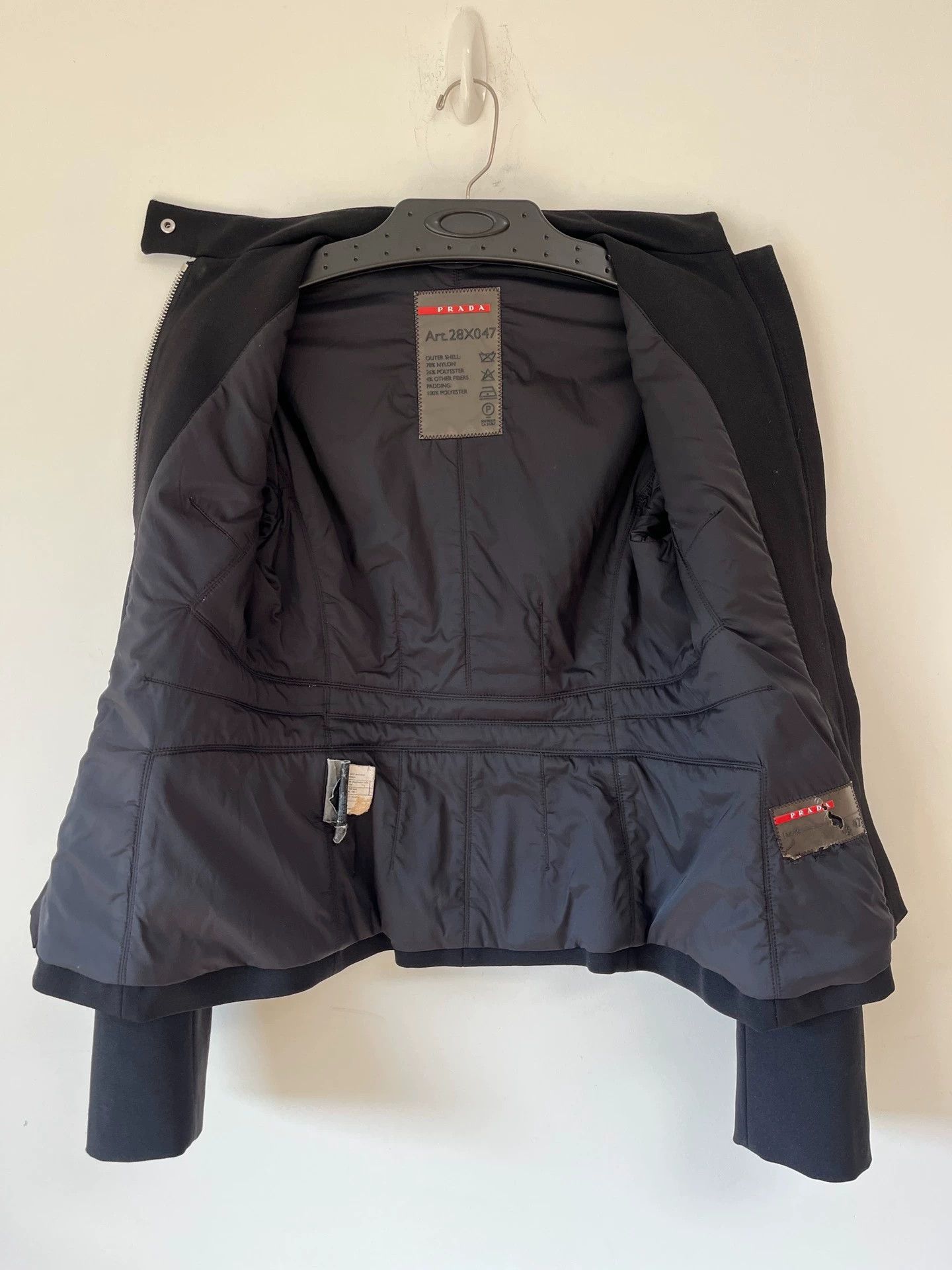 Prada Prada Vintage 00ss Women's Jacket Size 42 Size M / US 6-8 / IT 42-44 - 2 Thumbnail