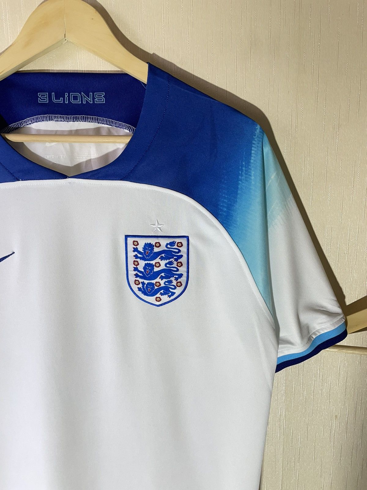 Nike Nike England blokecore soccer jersey Size US XL / EU 56 / 4 - 2 Thumbnail