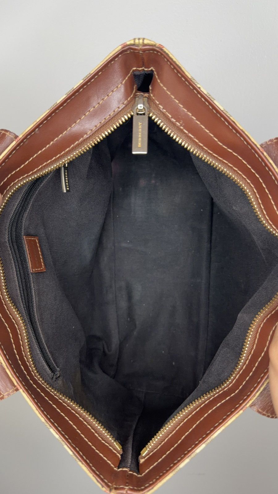 Burberry Burberry London Beige House Check Leather Haymarket Handbag Size ONE SIZE - 7 Thumbnail