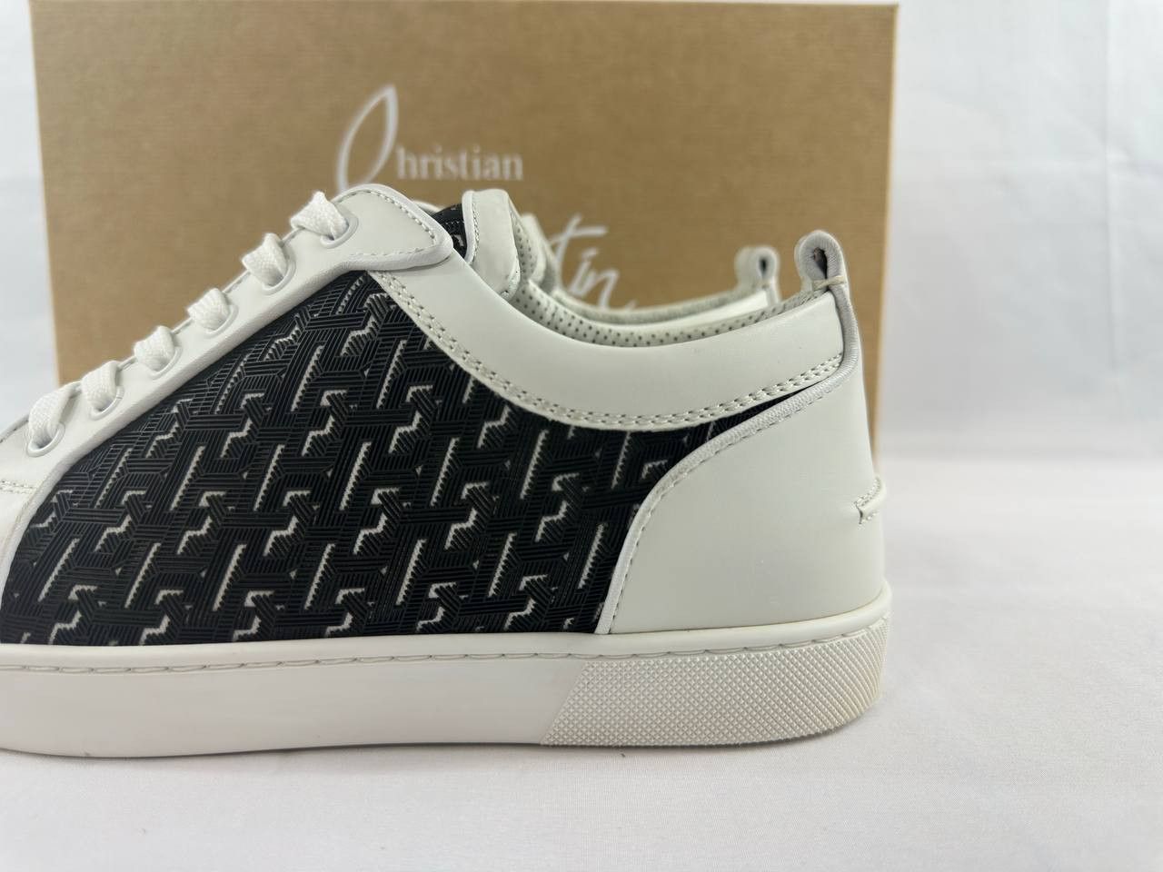 Christian Louboutin Christian Louboutin Rantulow Orlato Flat Sneakers Size US 9 / EU 42 - 7 Thumbnail