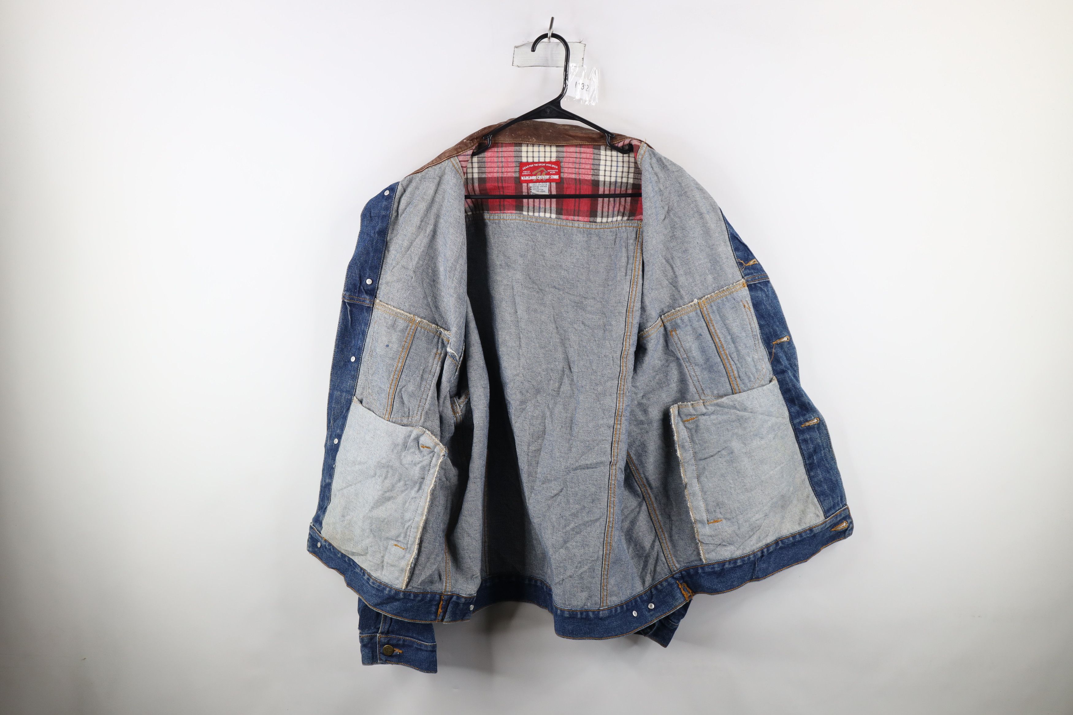 Marlboro × Vintage Vintage 90s Marlboro Collar Denim Trucker Jacket Blue Size US XL / EU 56 / 4 - 8 Thumbnail