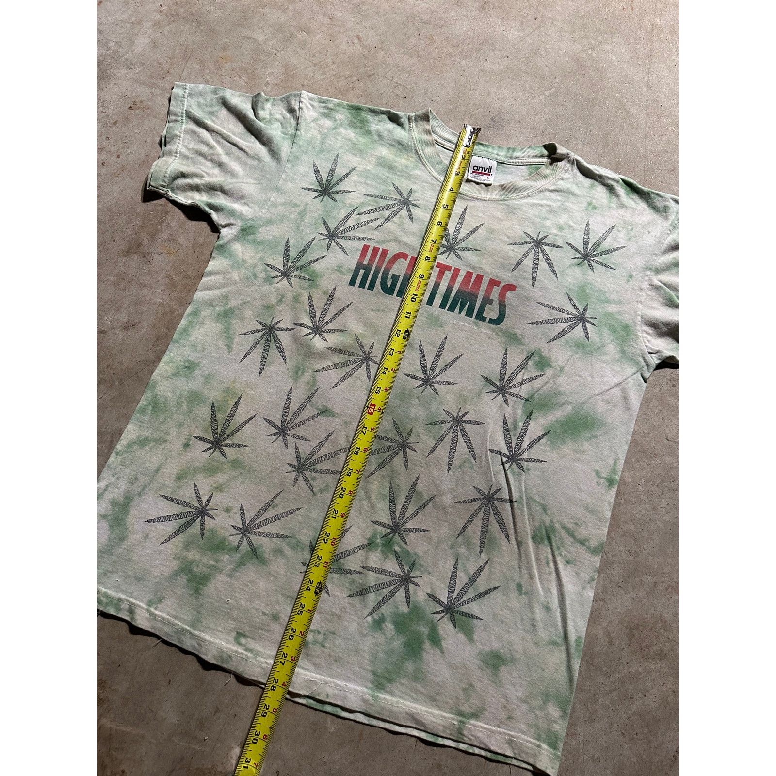 Anvil × Vintage Vintage High Times Magazine AOP 1999 T Shirt Marijuana Plant Size US L / EU 52-54 / 3 - 9 Thumbnail
