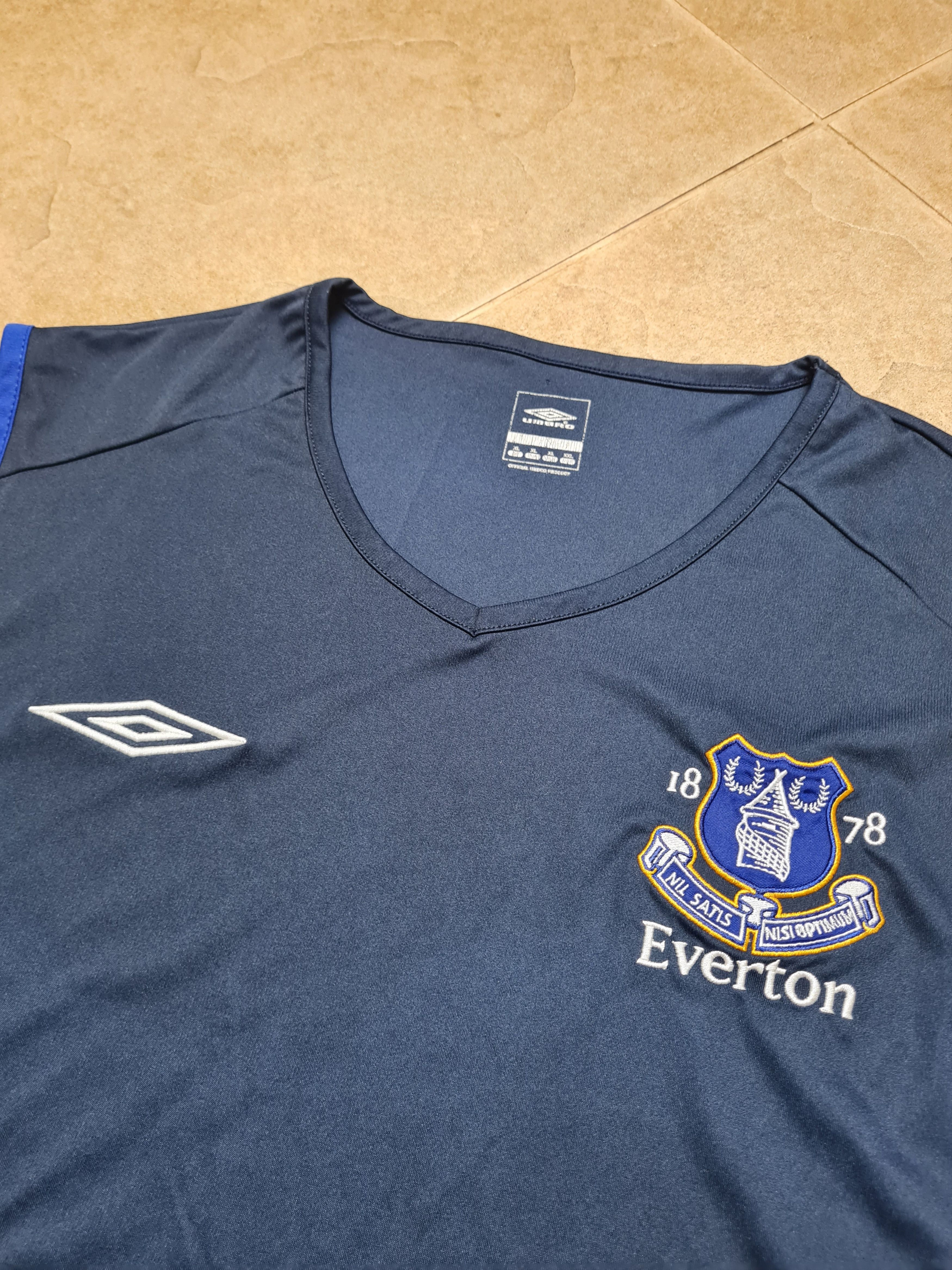 Umbro Football Umbro EVERTON SHIRT TRIKOT XL Soccer Blue Mens Size US XL / EU 56 / 4 - 17 Thumbnail