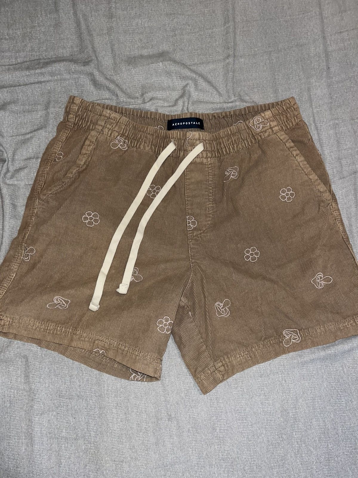 Other Men Flower Shorts Size US 33 - 1 Preview