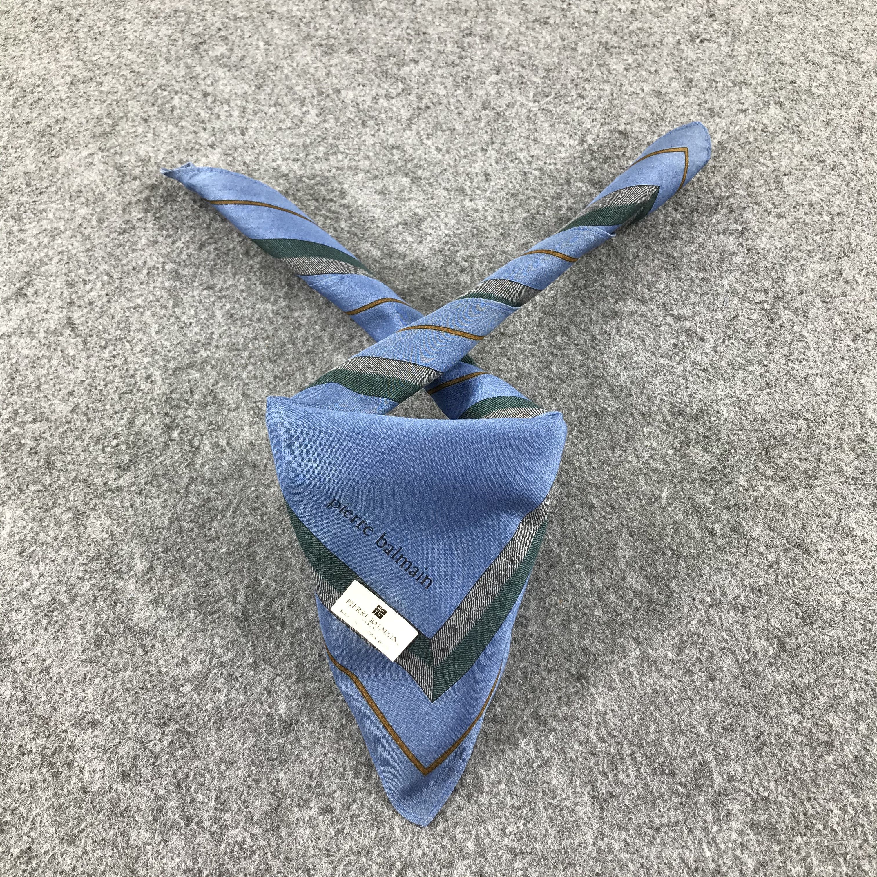 Pierre Balmain × Vintage Pierre Balmain Handkerchief Neckerchief Bandana H211 Size ONE SIZE - 2 Thumbnail