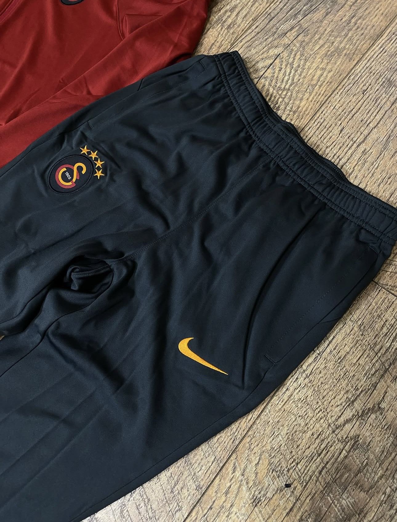 Nike Nike Galatasaray soccer tracksuit size S Size US S / EU 44-46 / 1 - 2 Thumbnail