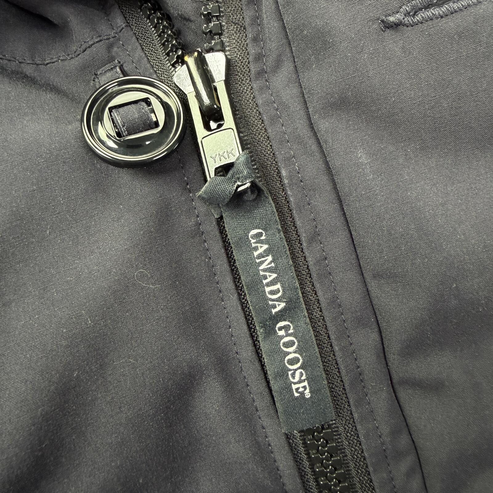 Canada Goose Canada Goose Chateau Size M Size US M / EU 48-50 / 2 - 6 Thumbnail
