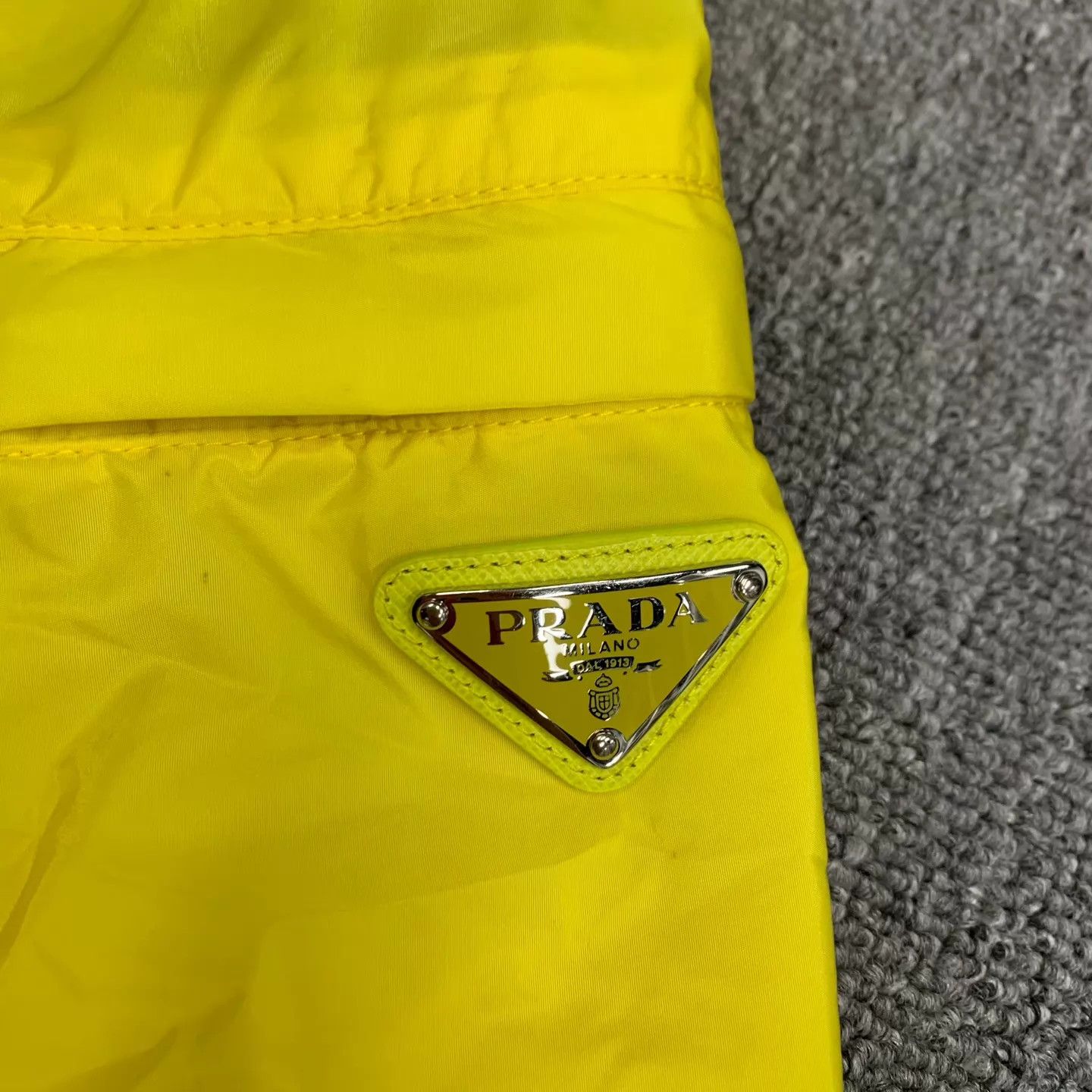 Prada Prada Yellow Triangle Nylon Shell Jacket 54 Size US L / EU 52-54 / 3 - 7 Thumbnail