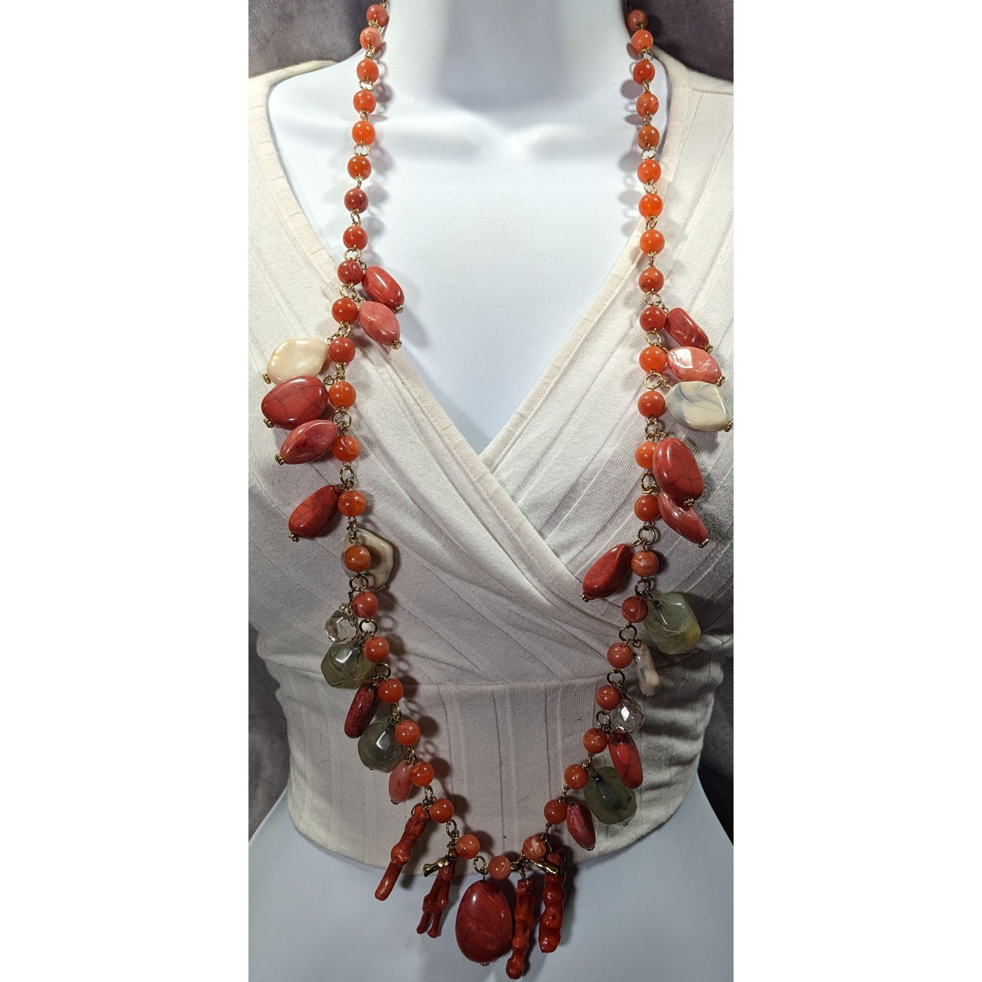 Other Vintage Mermaidcore Beaded Acrylic And Coral Fringe Necklace Size ONE SIZE - 2 Thumbnail