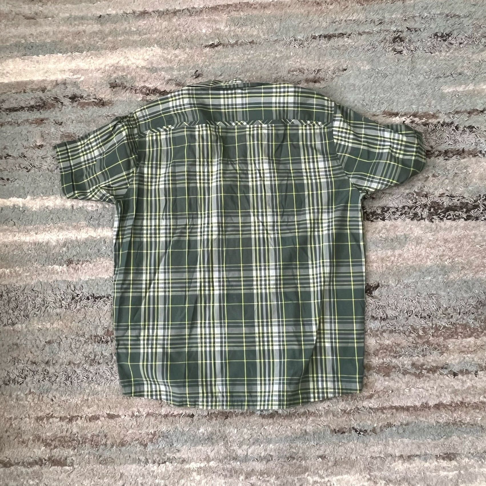 Patagonia Patagonia Shirt Mens L Green Plaid Short Sleeve Snap Button-Up Button-Front Shirt Size US L / EU 52-54 / 3 - 3 Thumbnail